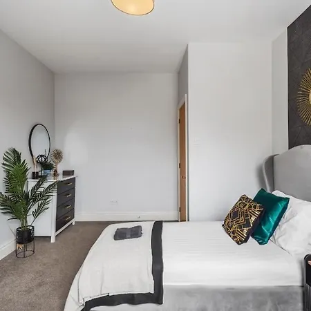 Casa vacanze Pristine Stylish Townhouse On The Stray - Sleeps 8 *